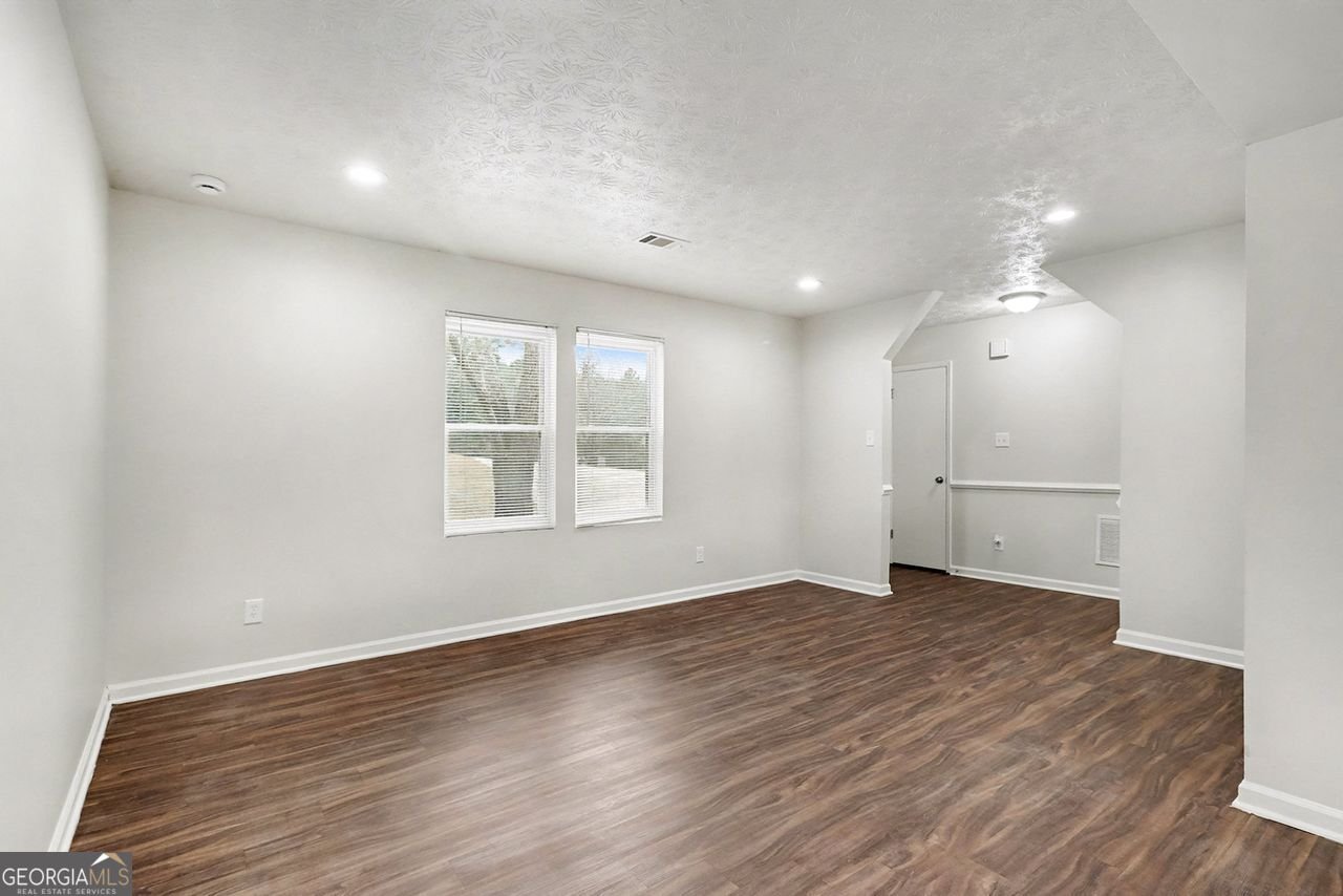 3723 CHIMNEY RIDGE Court Ellenwood - 38