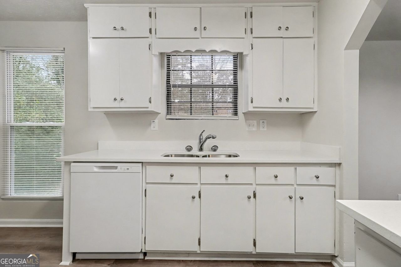 3723 CHIMNEY RIDGE Court Ellenwood - 45