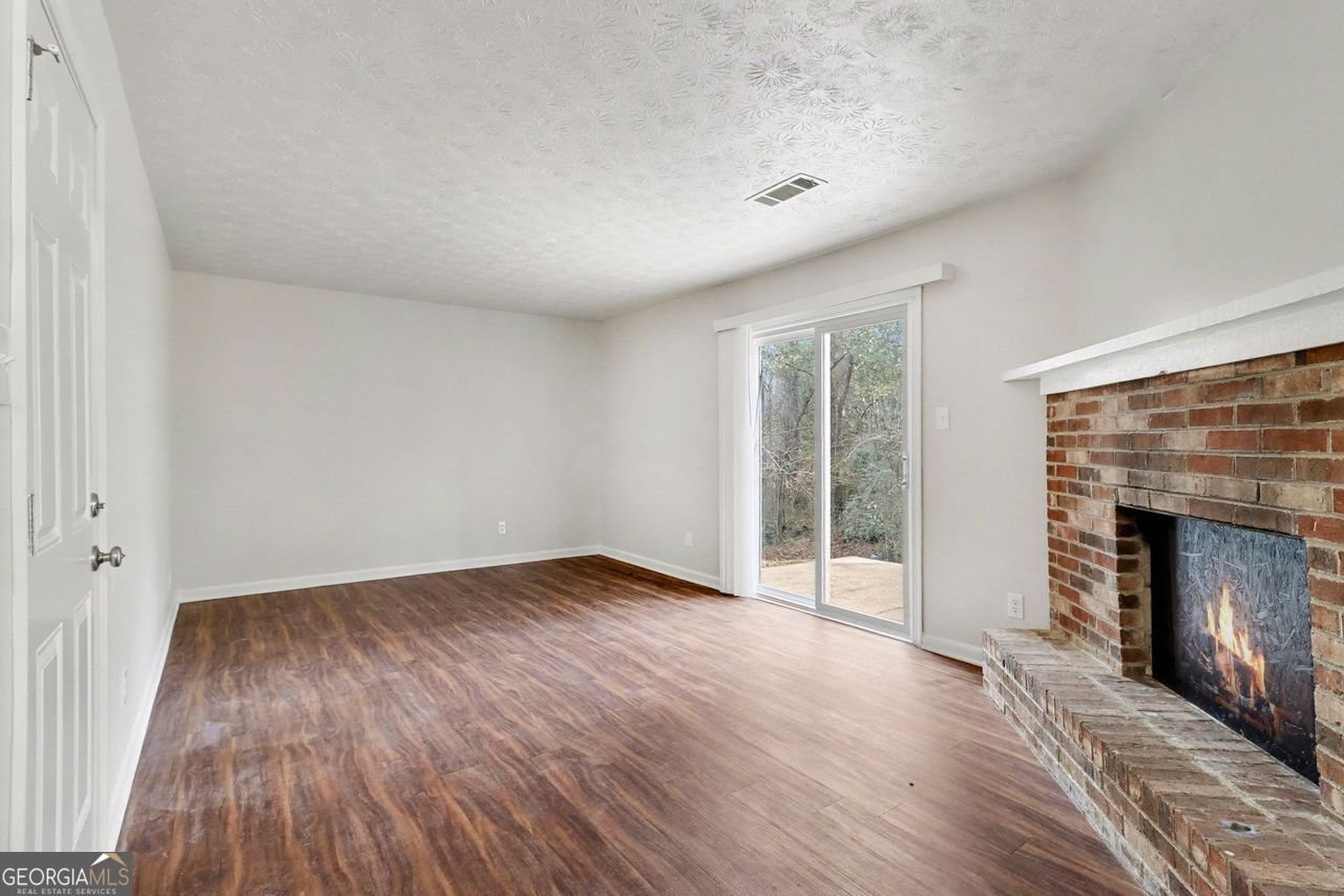 3723 CHIMNEY RIDGE Court Ellenwood - 49