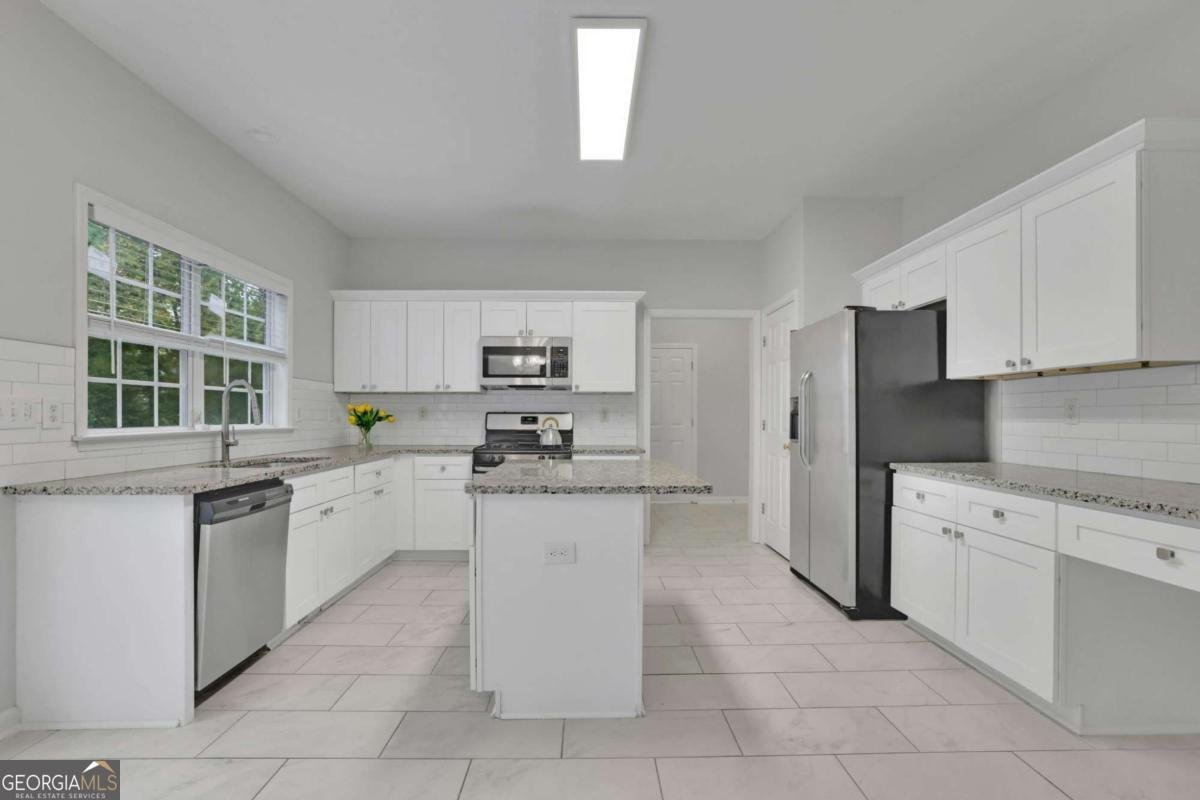 11420 Crossington Road Johns Creek - 13