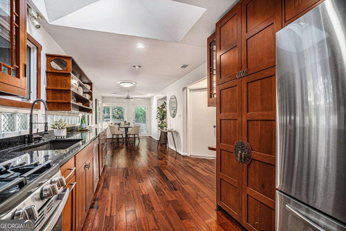 2568 SUGARPLUM Court Atlanta - 13