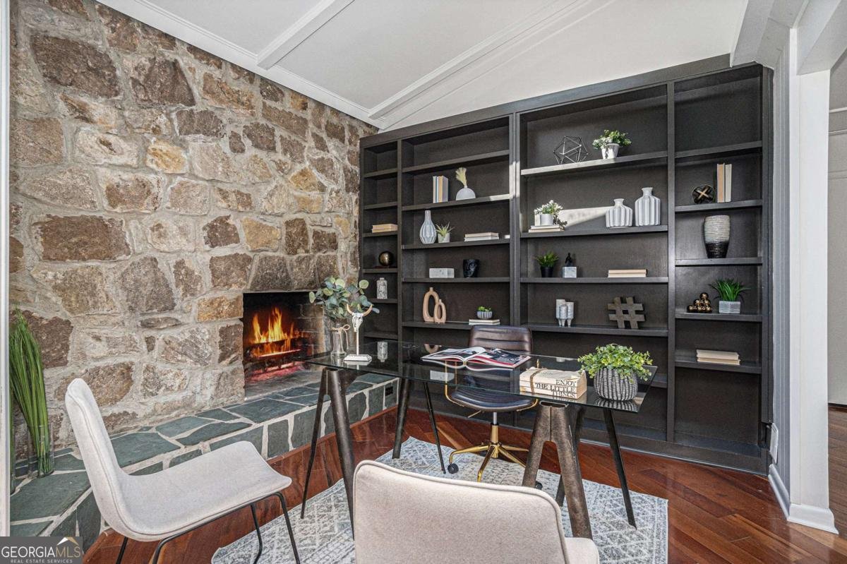 2568 SUGARPLUM Court Atlanta - 19