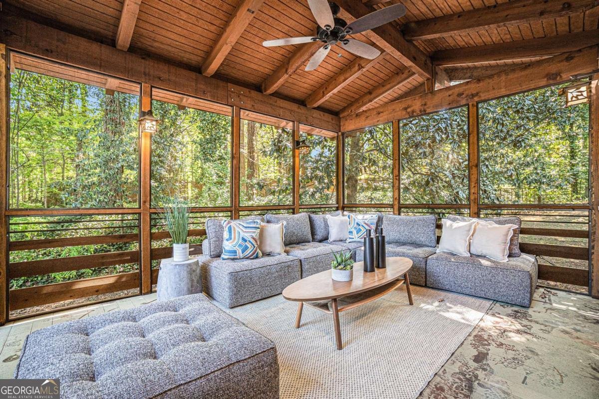 2568 SUGARPLUM Court Atlanta - 30