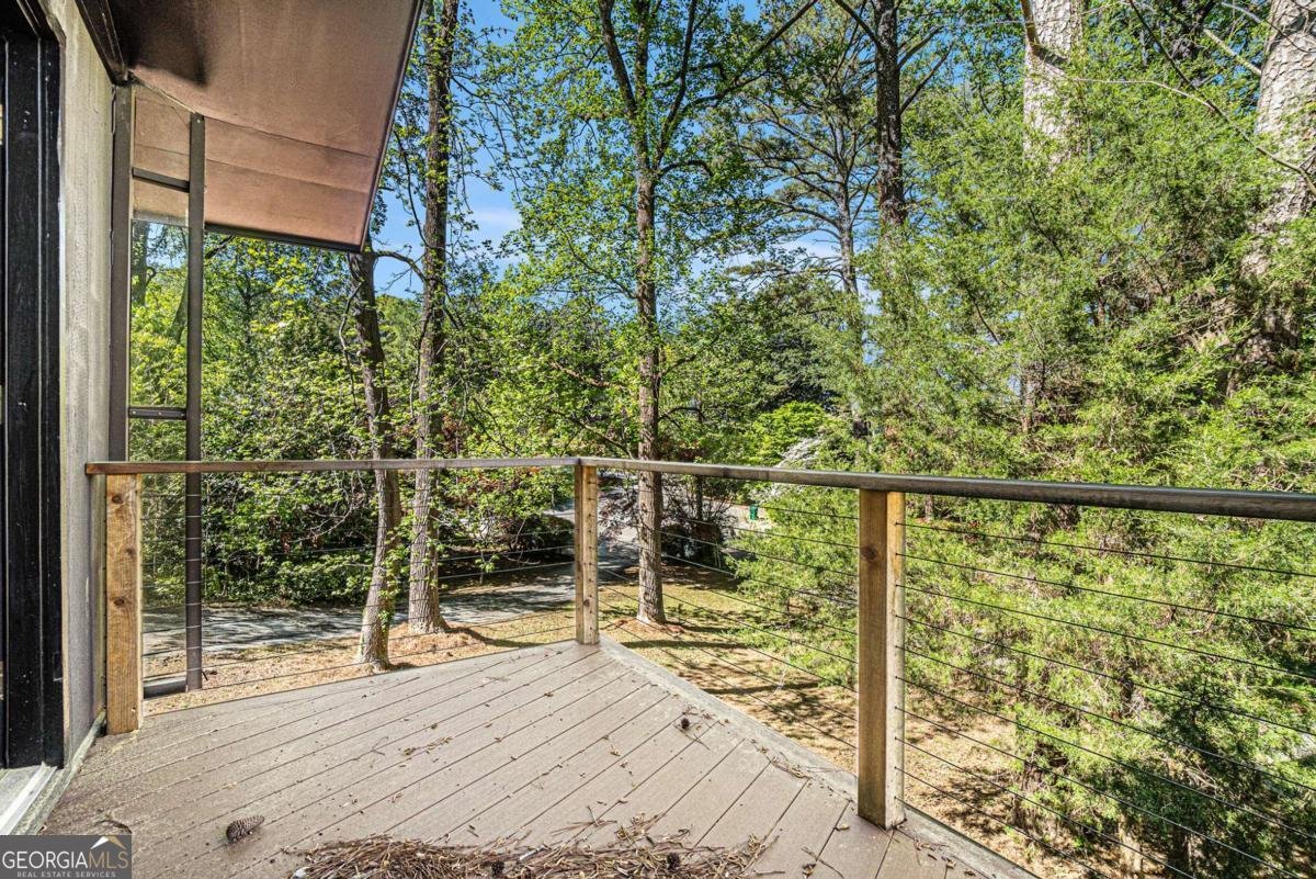 2568 SUGARPLUM Court Atlanta - 36