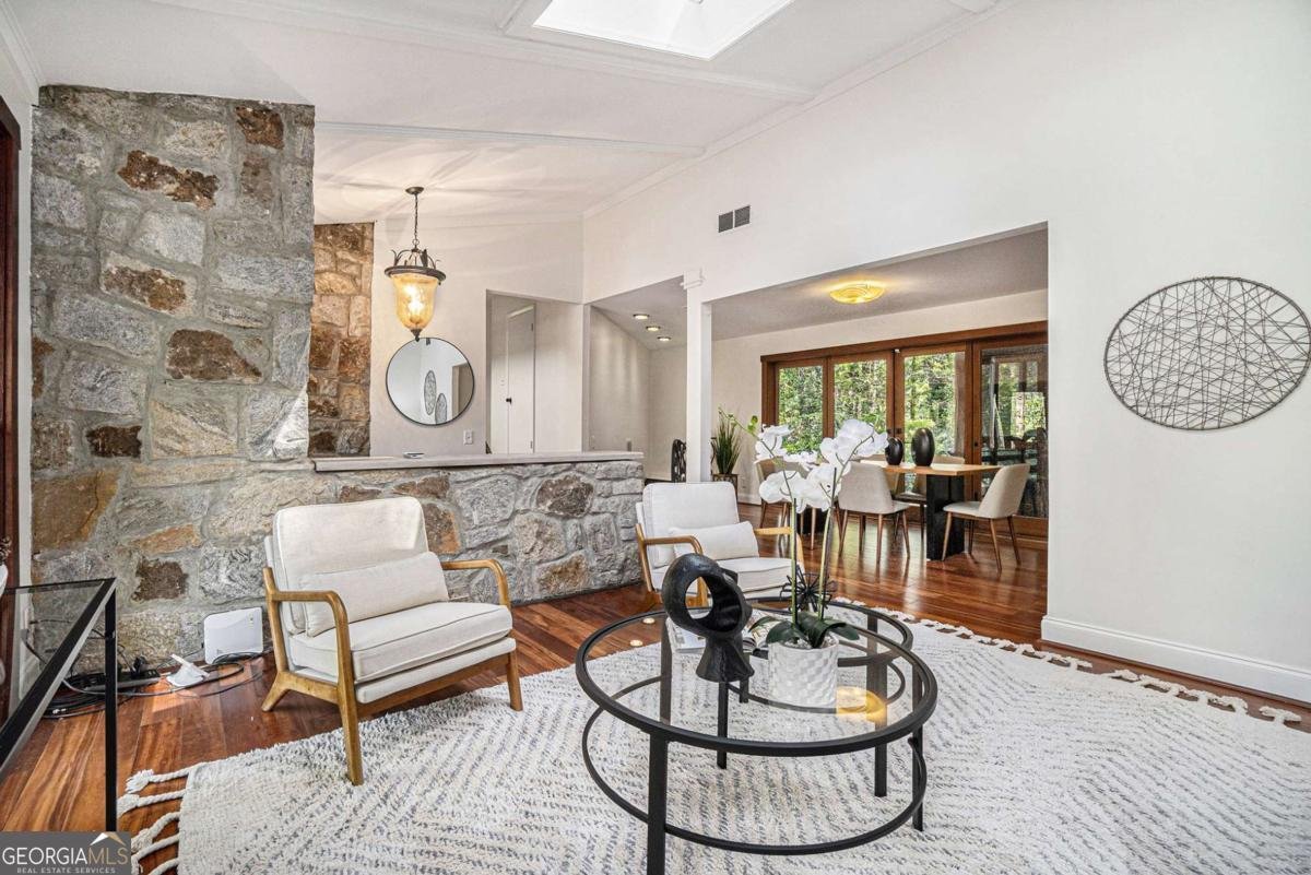 2568 SUGARPLUM Court Atlanta - 8