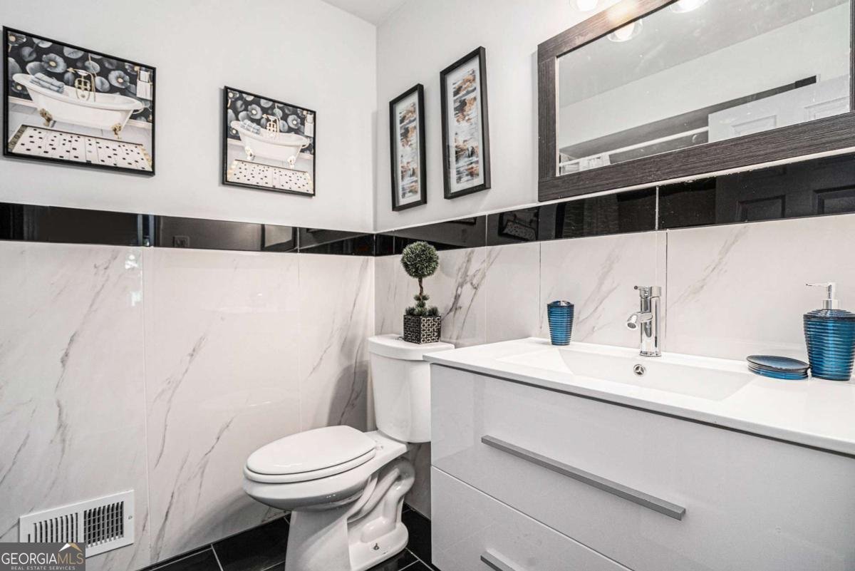 1443 Snapfinger Road Decatur - 18