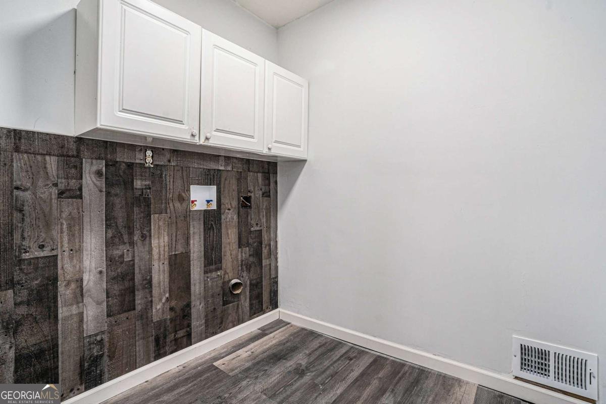 1443 Snapfinger Road Decatur - 19