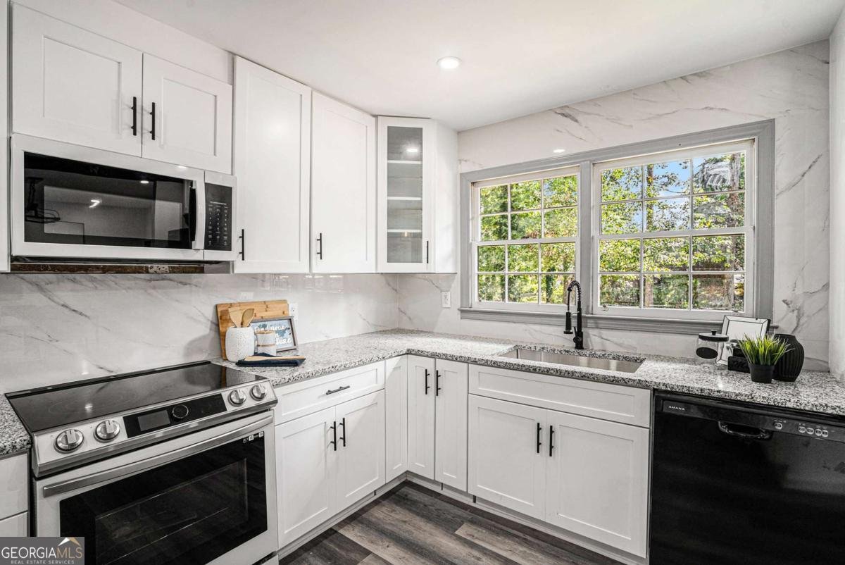 1443 Snapfinger Road Decatur - 9