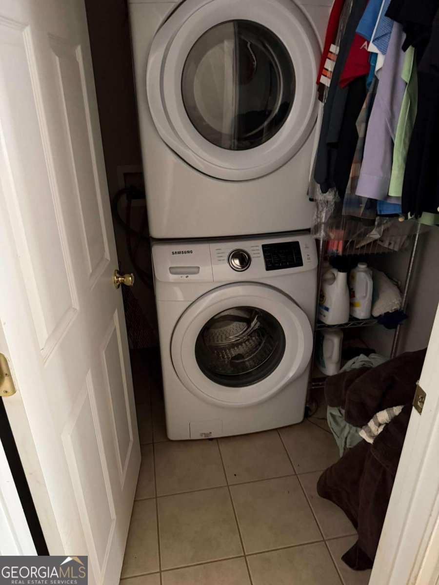 2310 Kennesaw Oaks Trail Kennesaw - 33