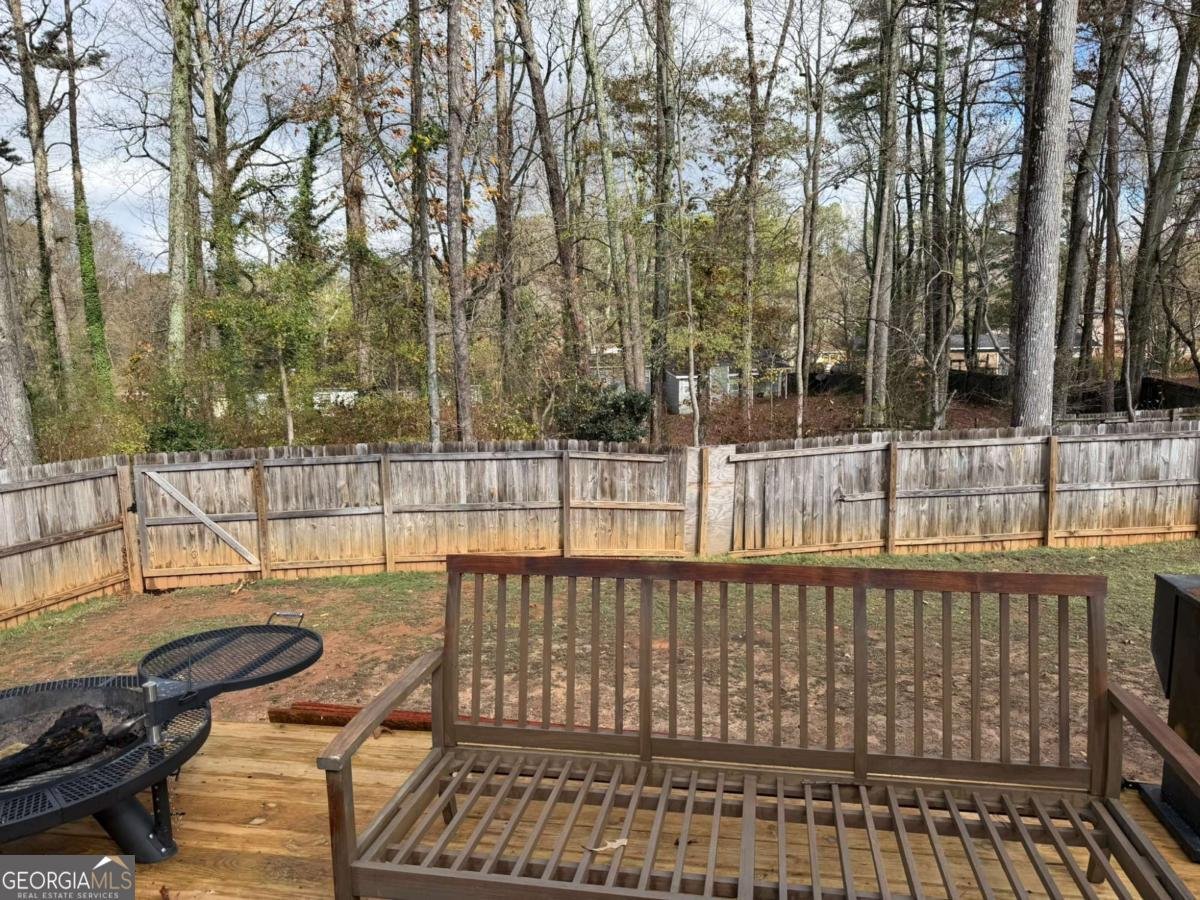 2310 Kennesaw Oaks Trail Kennesaw - 43