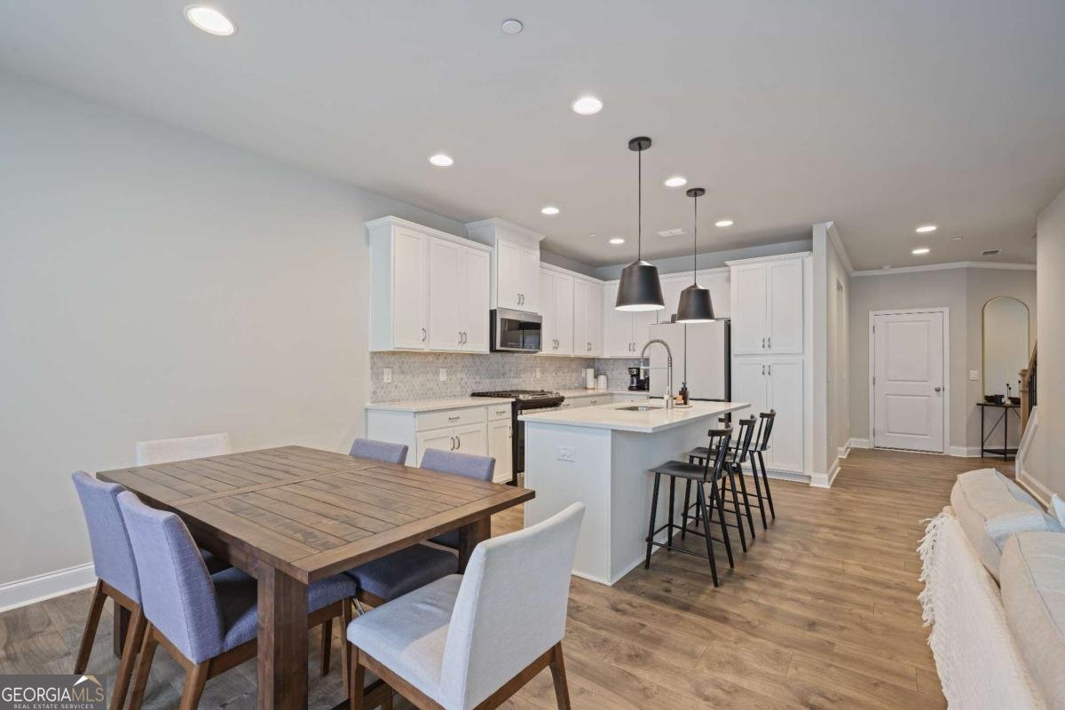 354 Hayden Circle Woodstock - 8