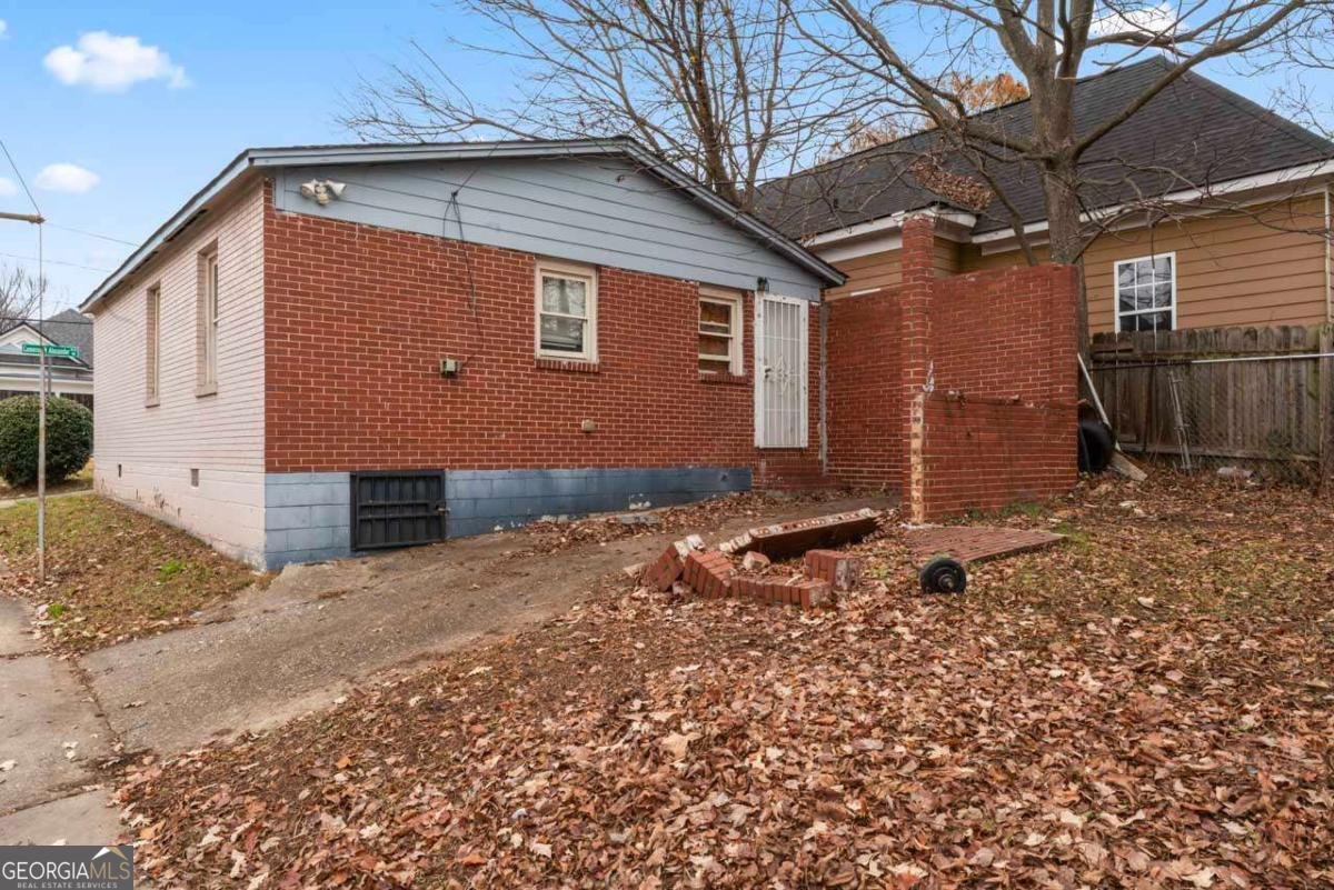 722 Cameron M Alexander Boulevard Atlanta - 15