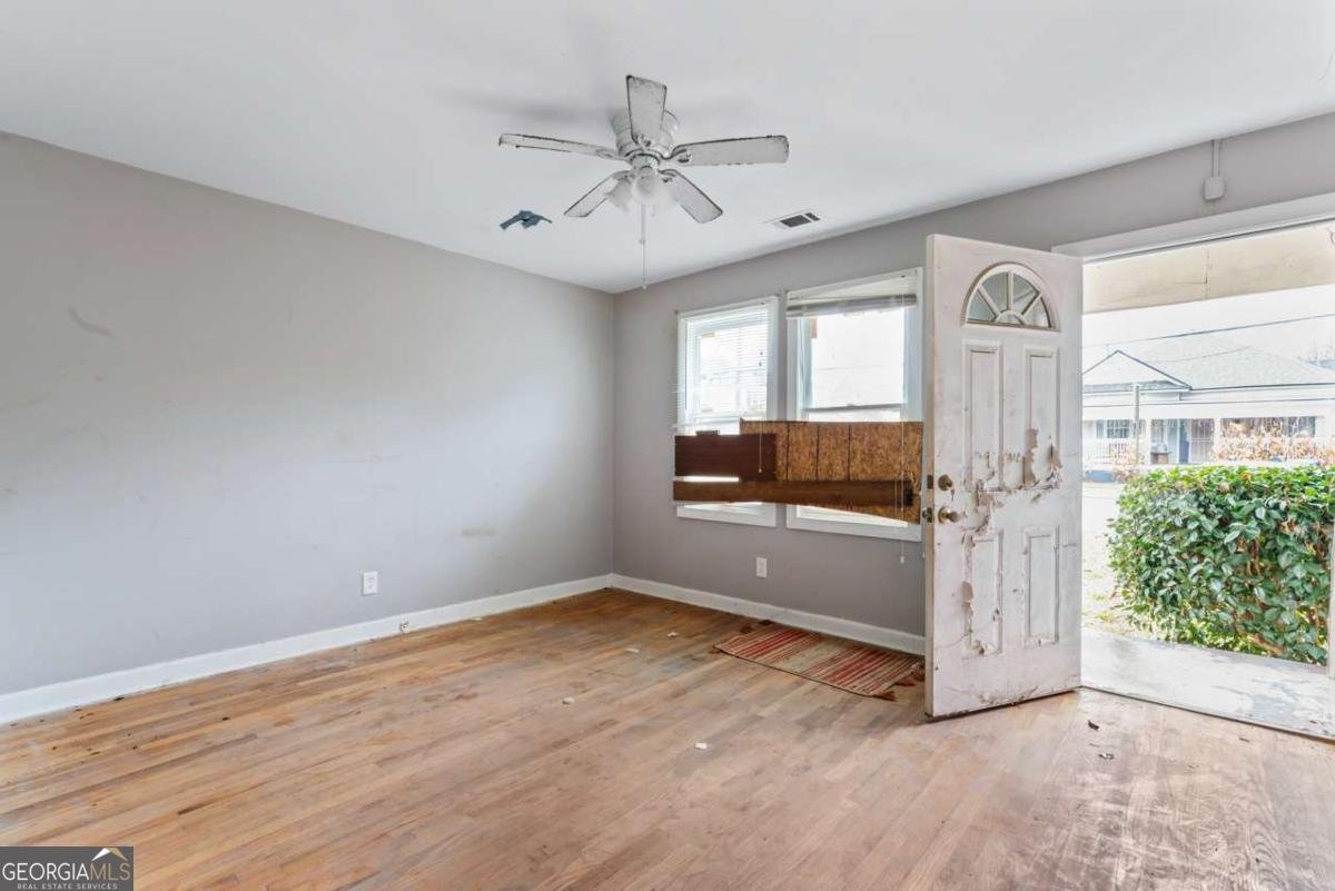 722 Cameron M Alexander Boulevard Atlanta - 9