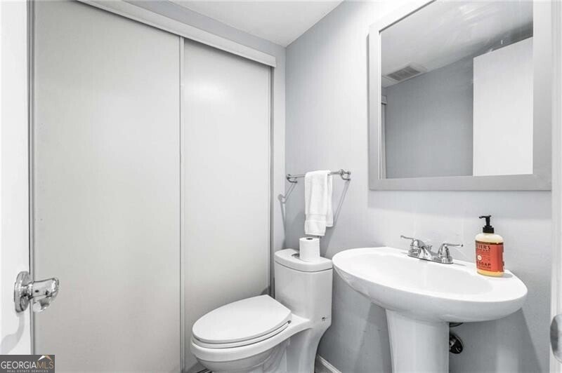 136 Peachtree Memorial Drive Atlanta - 13