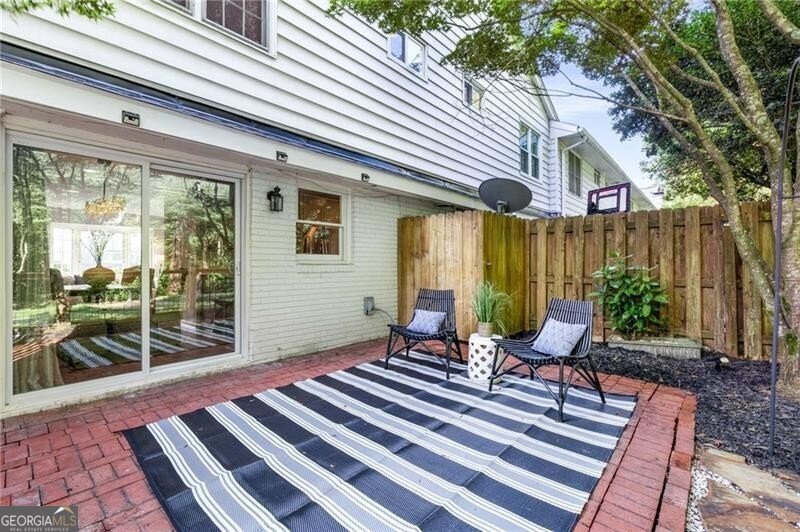 136 Peachtree Memorial Drive Atlanta - 23