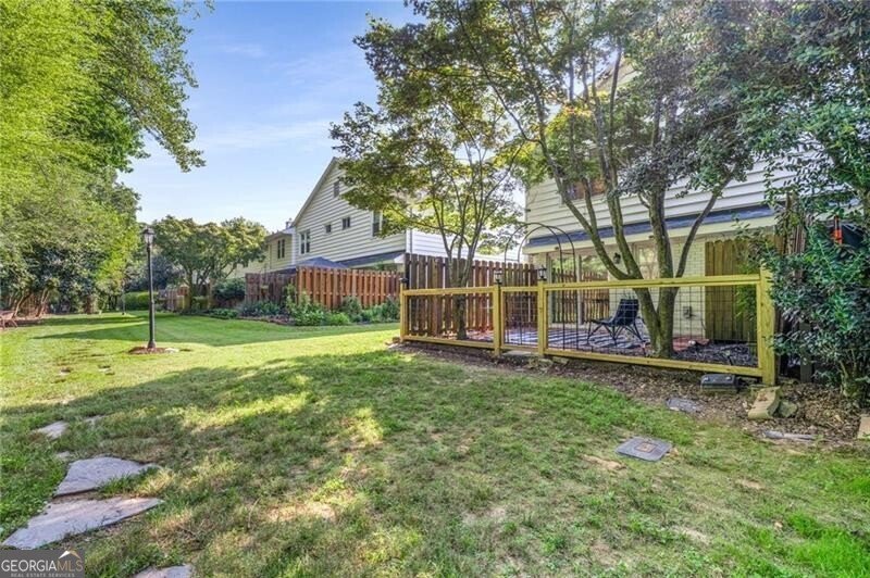 136 Peachtree Memorial Drive Atlanta - 29