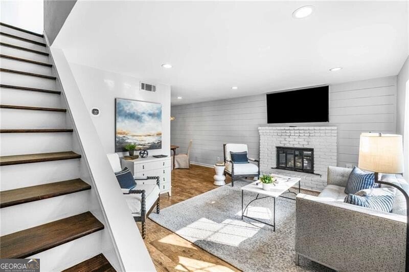 136 Peachtree Memorial Drive Atlanta - 3