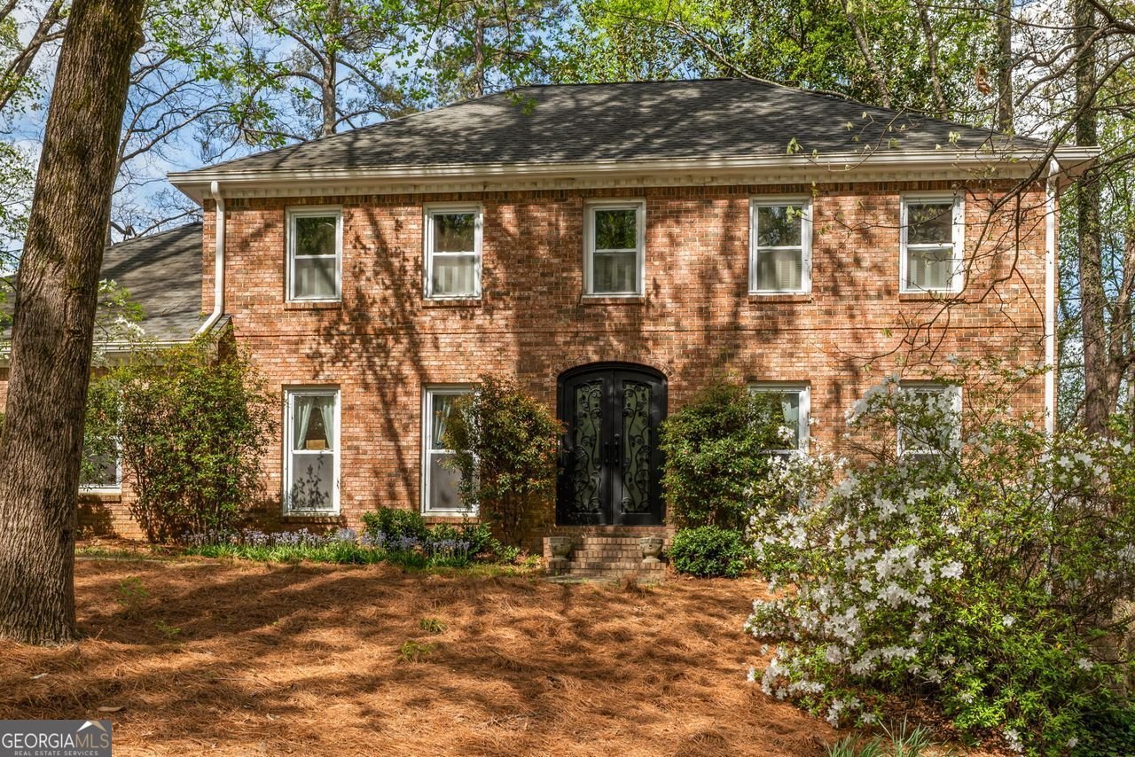 560 PARK Marietta - 3