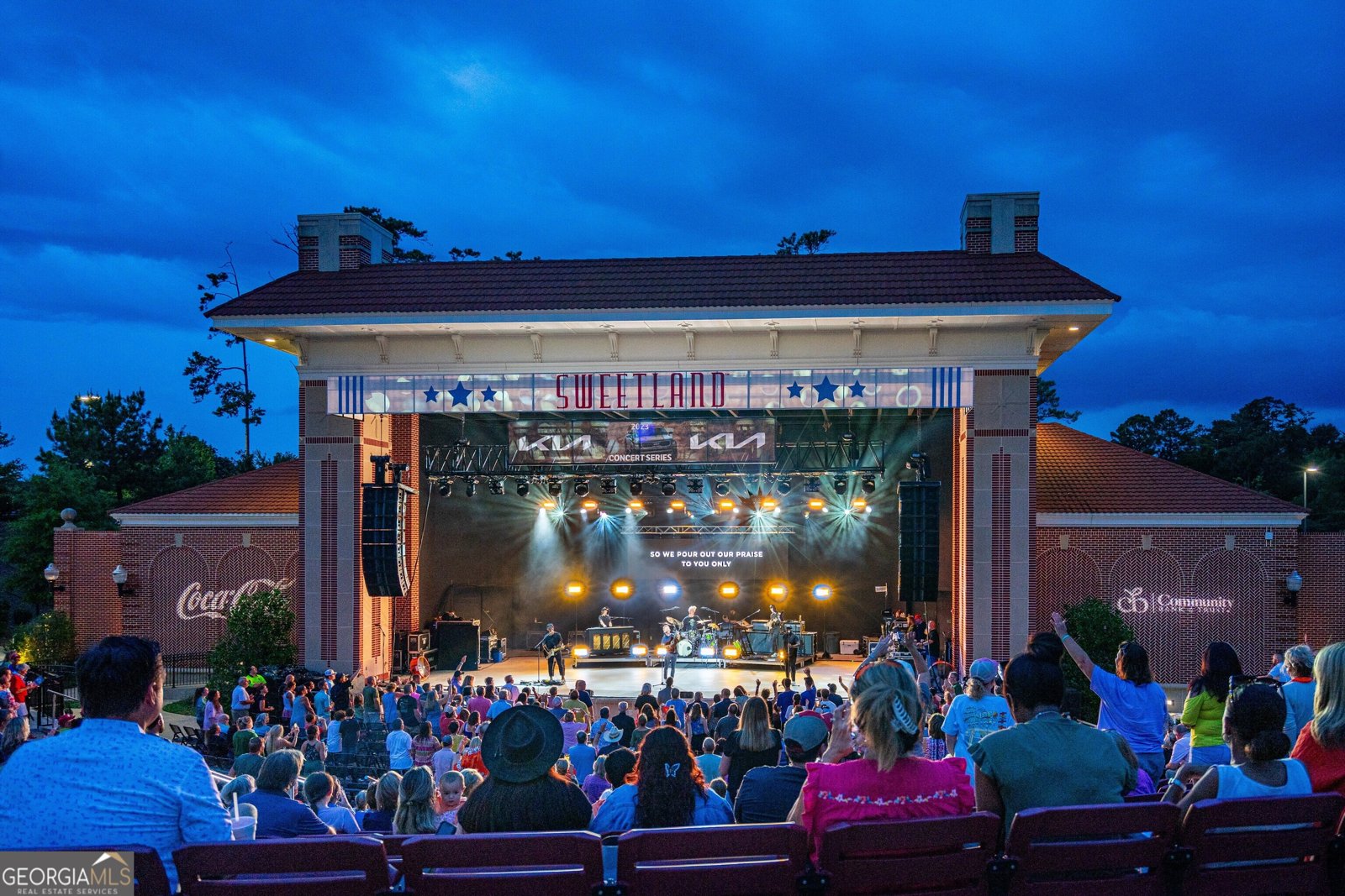 603 Country Club Road Lagrange - 80