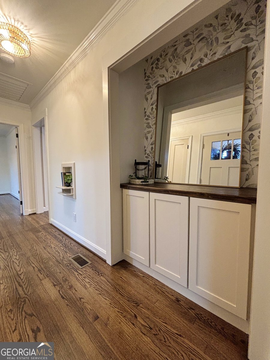 436 West Washington Street Monticello - 7