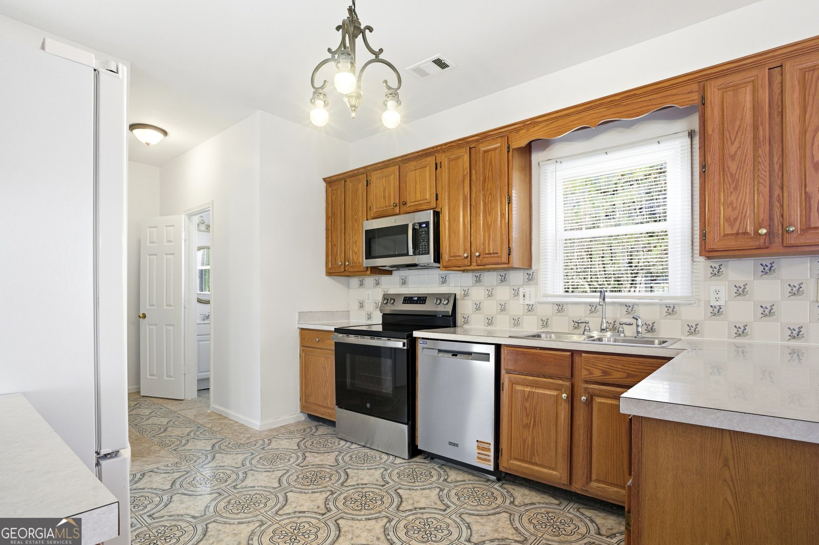 1660 Calvin Davis Circle Lawrenceville - Photo 15