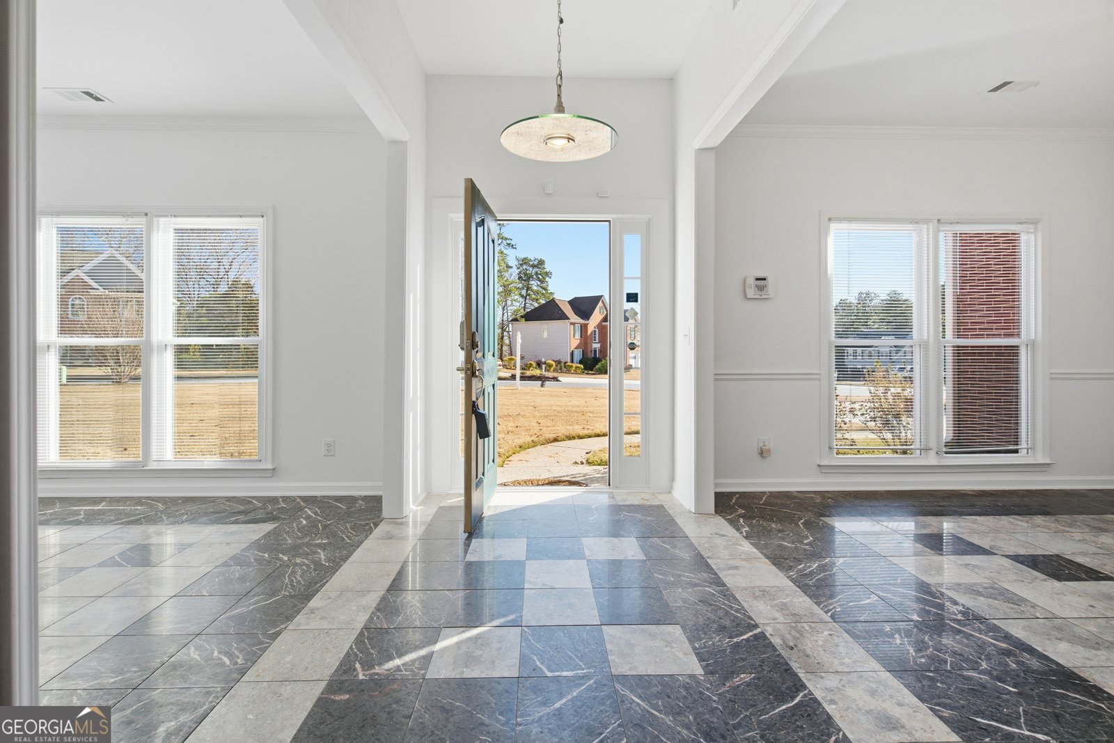 1660 Calvin Davis Circle Lawrenceville - Photo 6