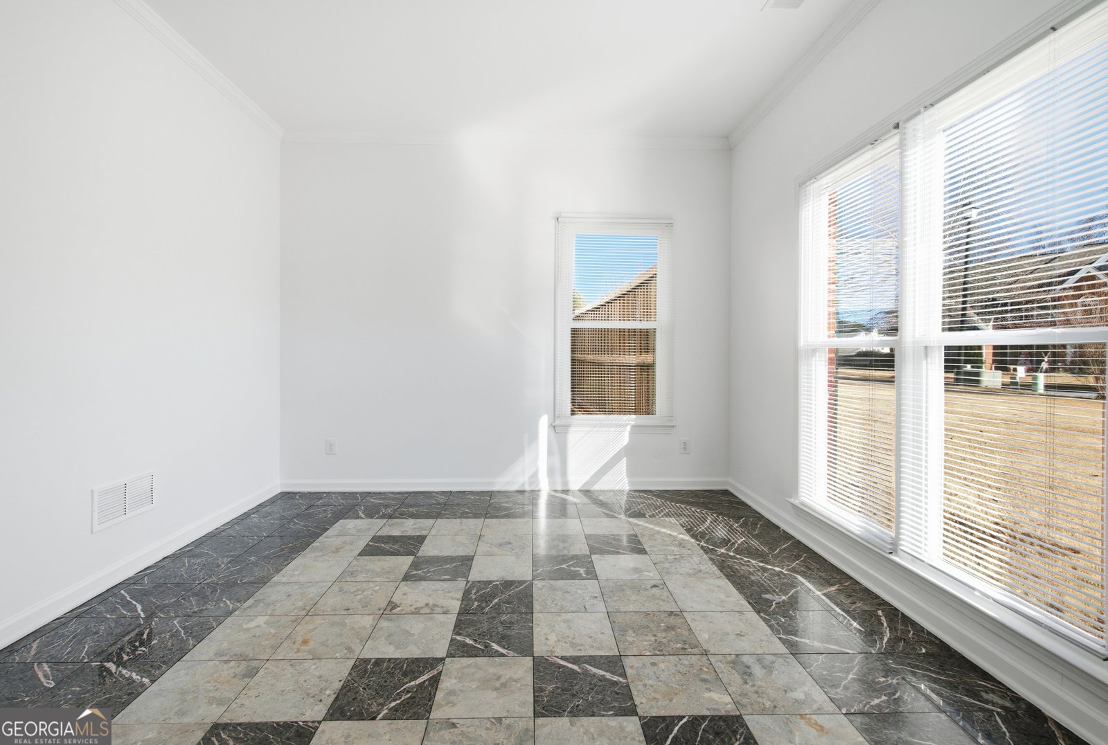 1660 Calvin Davis Circle Lawrenceville - Photo 8