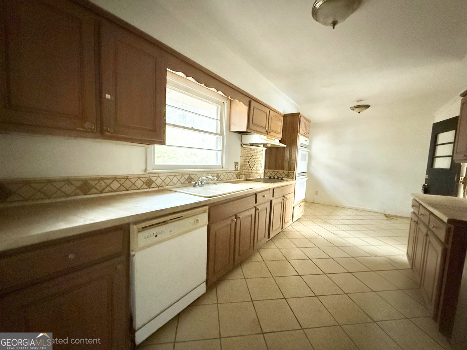 2706 Belaire Circle Atlanta - 6