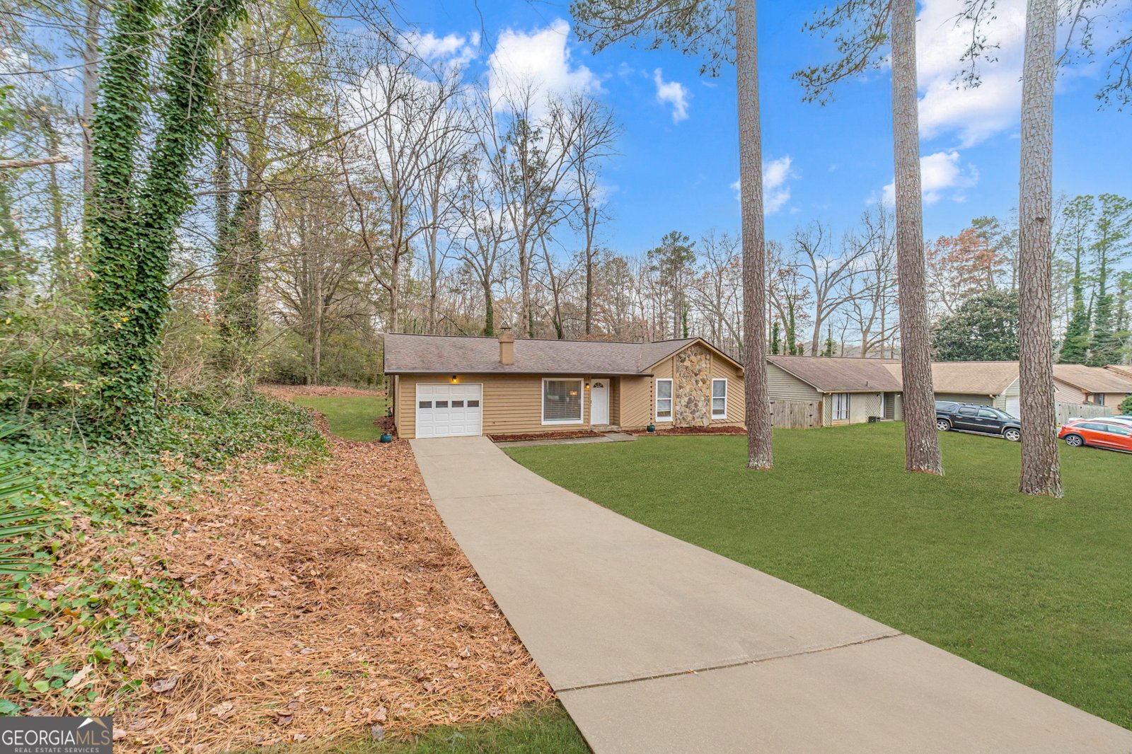 30 Saratoga Drive Lawrenceville - 2