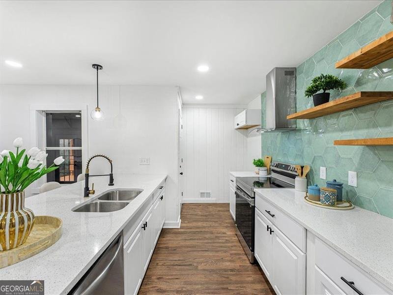 4390 Chelou Drive Austell - 10