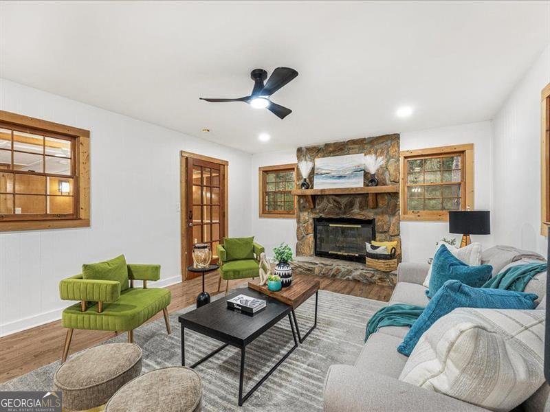 4390 Chelou Drive Austell - 17