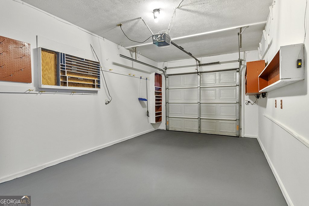 2037 Greentree Parkway Macon - 27