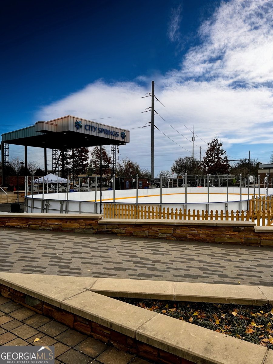 315 Hilderbrand Drive Sandy Springs - 26