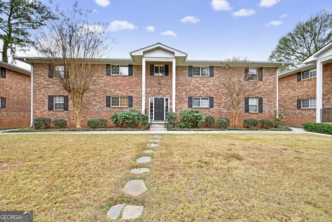 315 Hilderbrand Drive Sandy Springs - 3