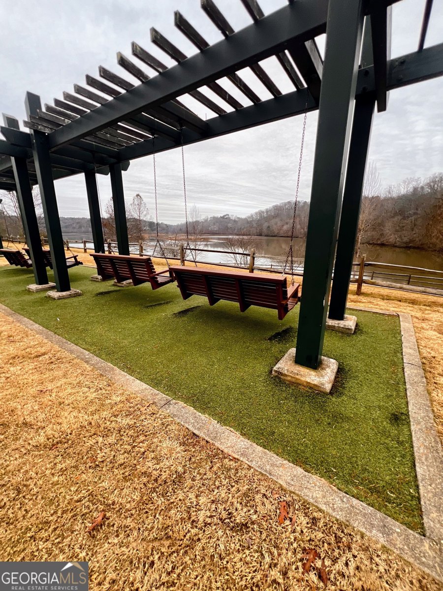 315 Hilderbrand Drive Sandy Springs - 31