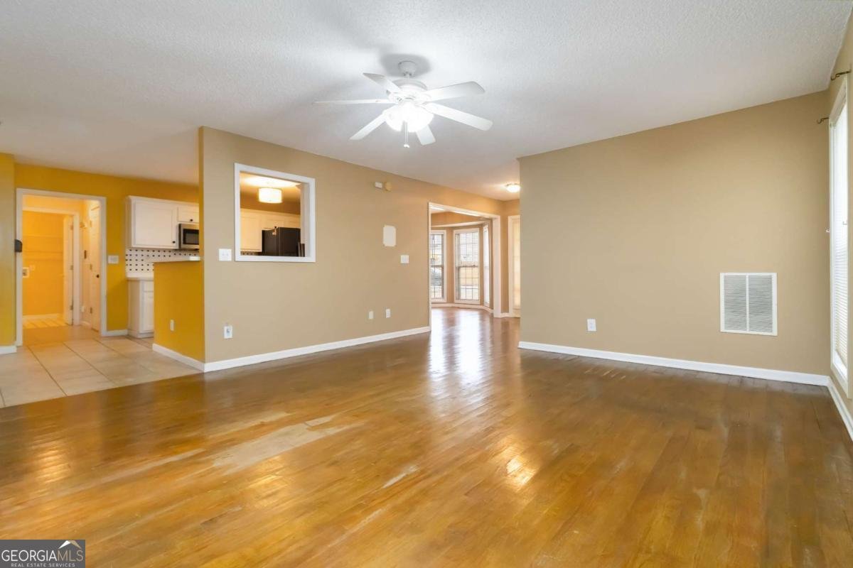 255 Camden Park Drive Lawrenceville - 11