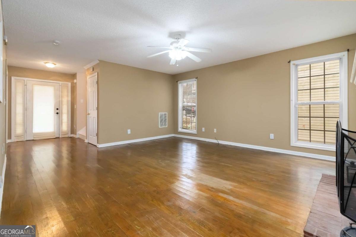 255 Camden Park Drive Lawrenceville - 12