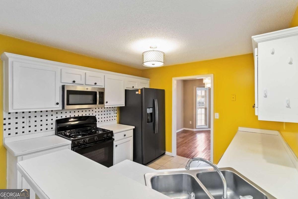 255 Camden Park Drive Lawrenceville - 16