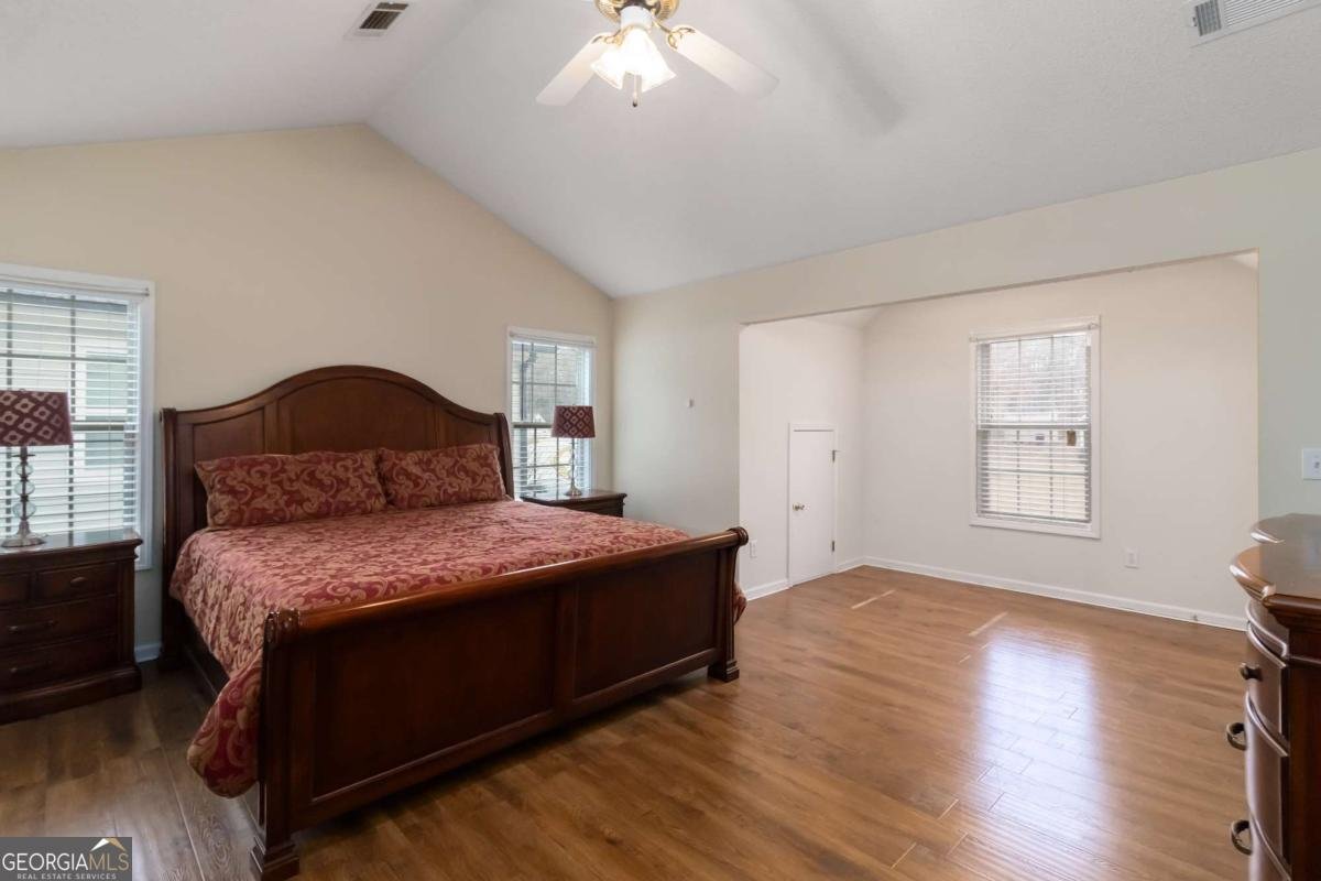 255 Camden Park Drive Lawrenceville - 23