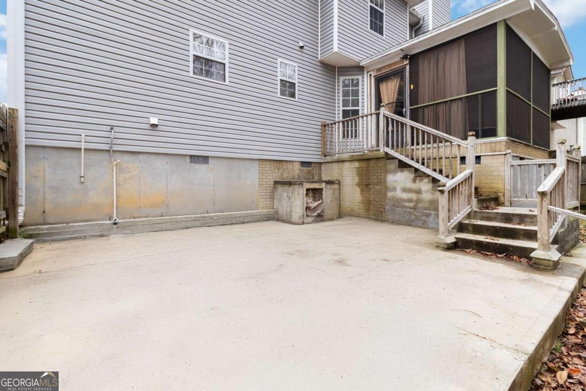 255 Camden Park Drive Lawrenceville - 39