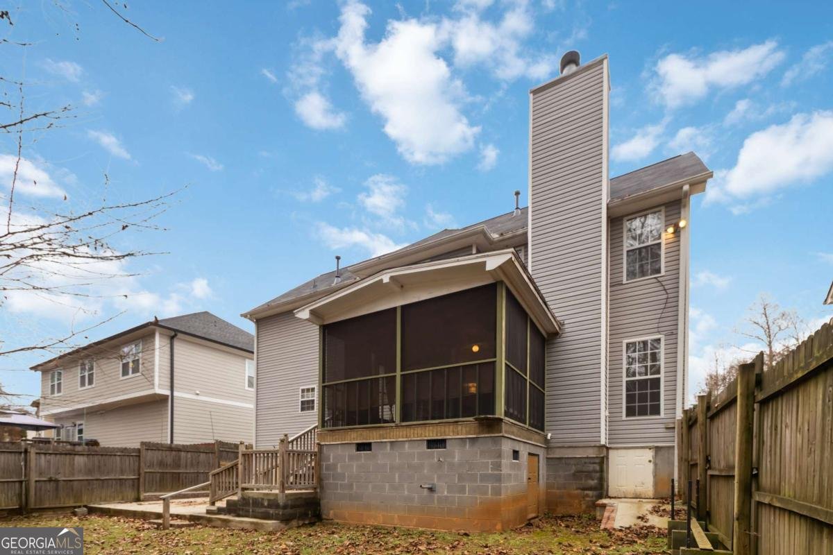 255 Camden Park Drive Lawrenceville - 42