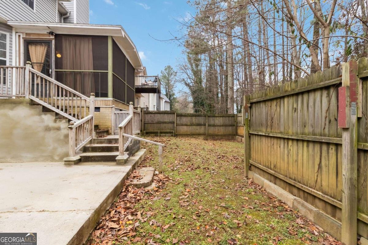 255 Camden Park Drive Lawrenceville - 44