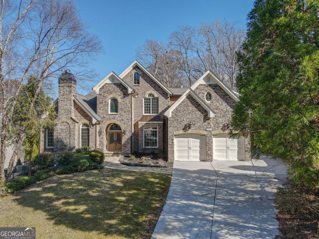 5705 Registry Oaks Lane Mableton - main photo