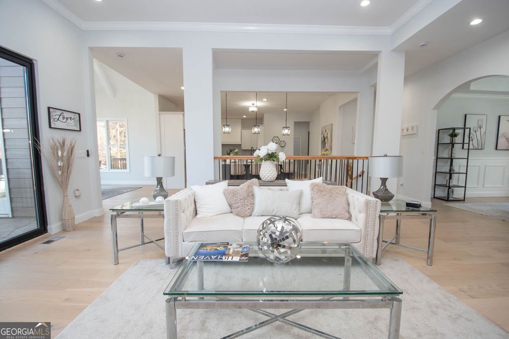 5705 Registry Oaks Lane Mableton - 33