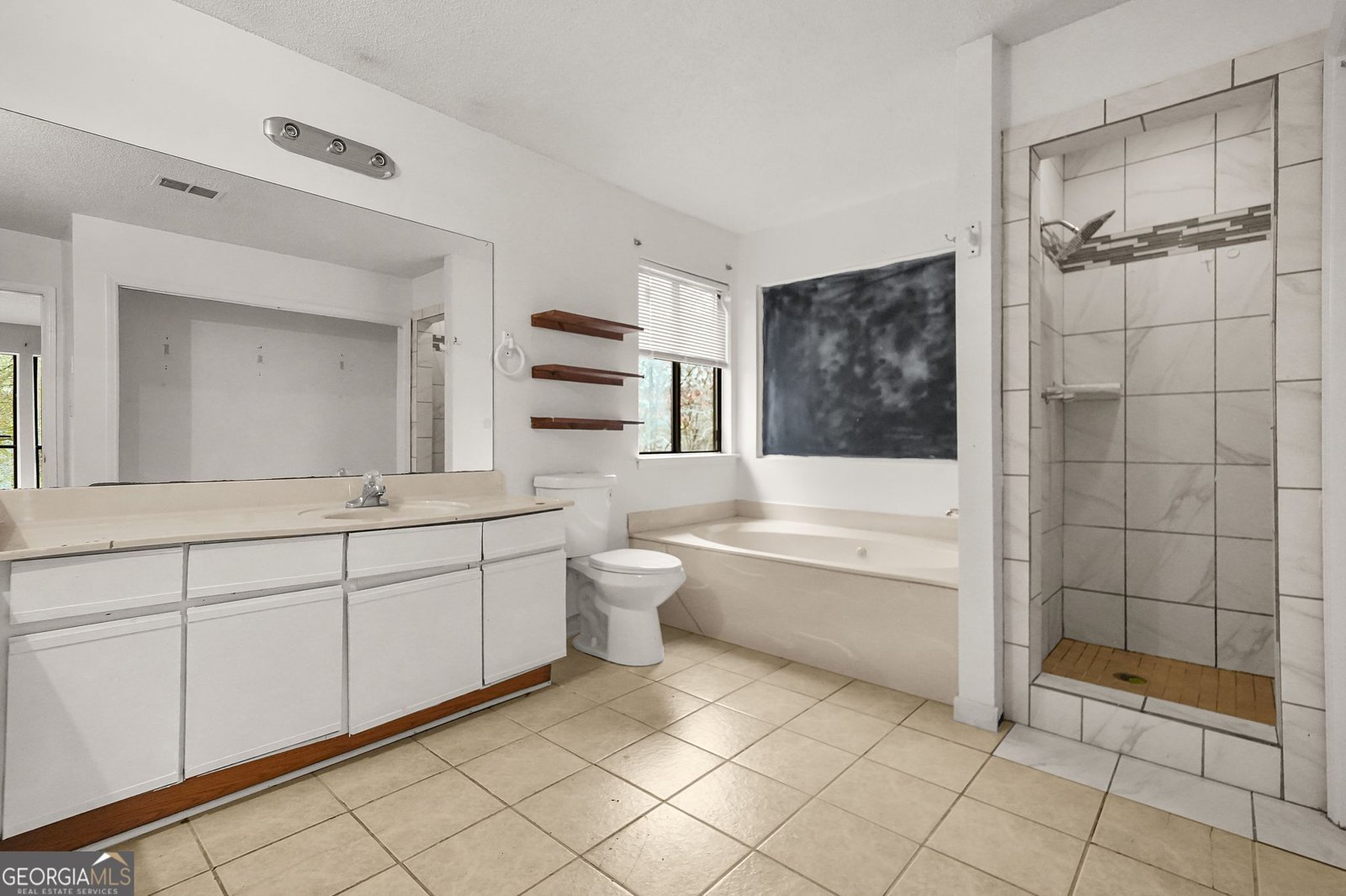 1201 Realm Lane Lawrenceville - 12