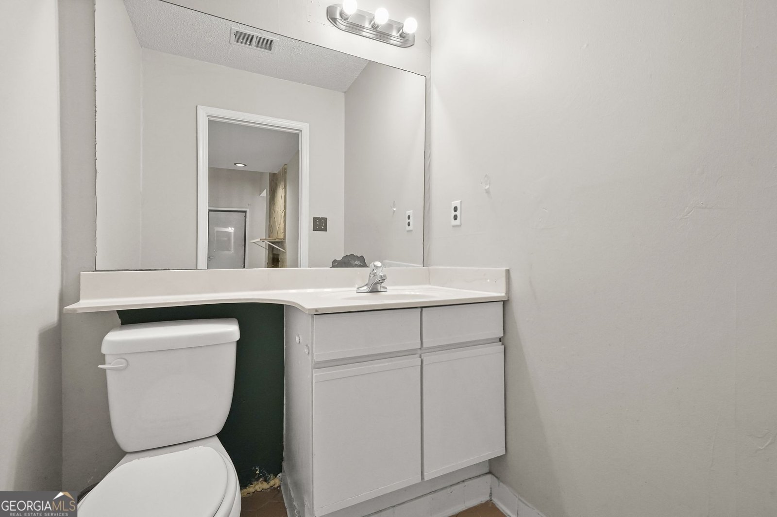 1201 Realm Lane Lawrenceville - 17