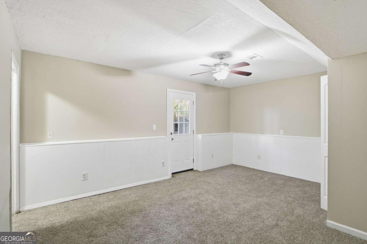 2742 Mountbery Drive Snellville - 24