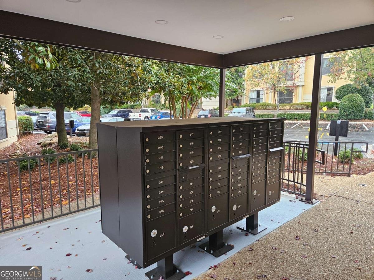 3777 Peachtree Road Atlanta - 32