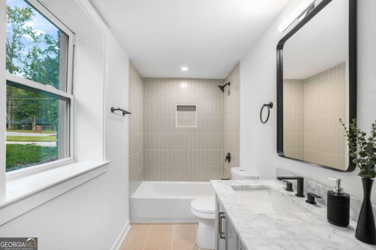 3462 Ingledale Drive Atlanta - 37