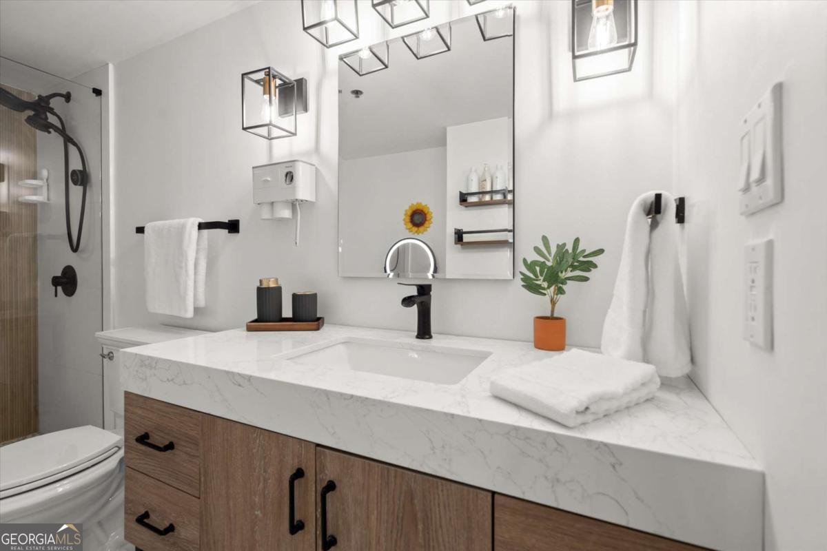 2870 Pharr Court South Atlanta - 21